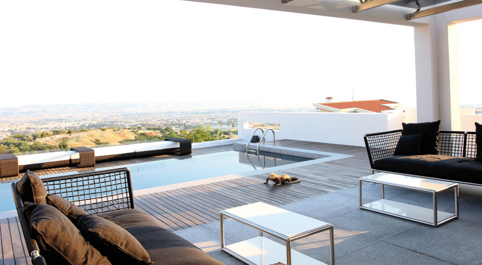 LUXURY VILLAS IN PANORAMA THESSALONIKI